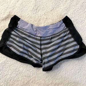LULULEMON 🤍 SHORTS